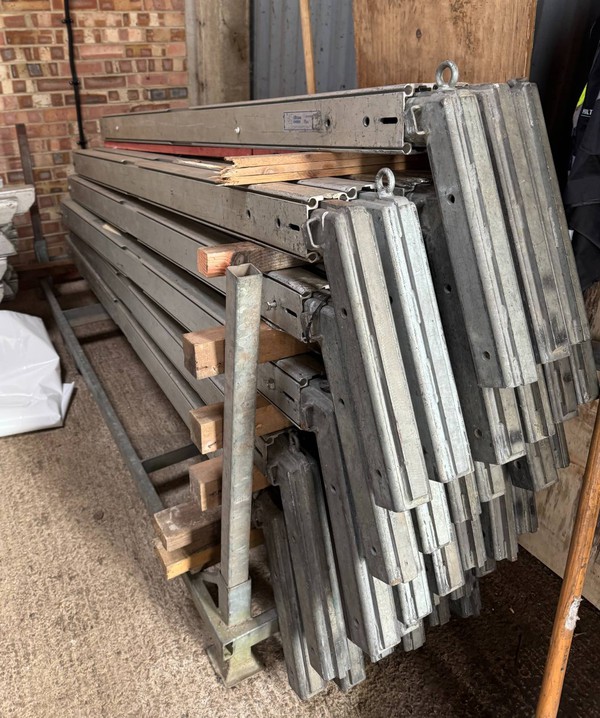 2.3m Custom Covers legs