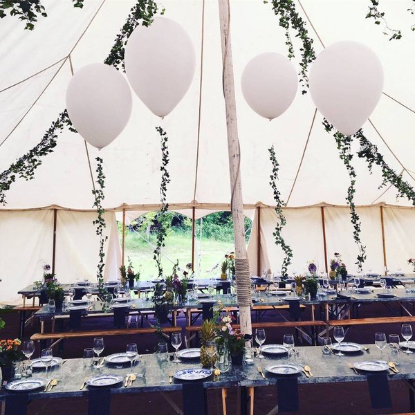 Cream / white trad marquee