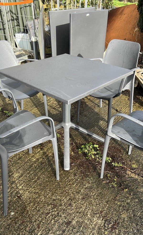 4x Grey Tables And 14x Stacking Chairs For Sale