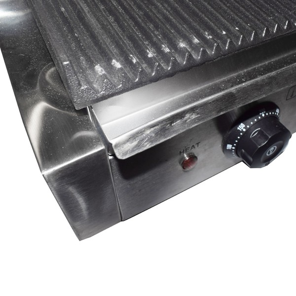 B Grade Ribbed contact grill B Grade Ribbed contact grill