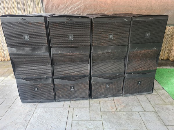 JBL VTS S28 Dual 18" Subwoofer - Suspendable