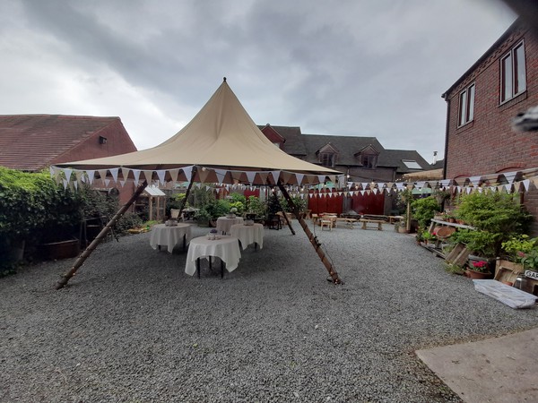 Used Little hat tipi