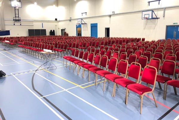 Secondhand 300x Red Banqueting Chairs