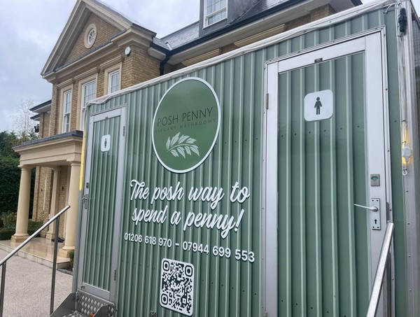 1 + 1 Toilet Trailer For Sale 1 + 1 Toilet Trailer For Sale