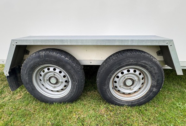 Secondhand 12ft Box Trailer Secondhand 12ft Box Trailer