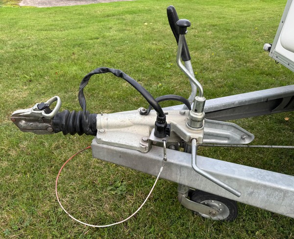 Secondhand Drop Tail Gate Box Trailer Secondhand Drop Tail Gate Box Trailer