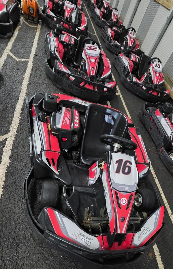 Fleet of BIZ NG1 270cc Karts - 34 available - Northern Ireland 5 Fleet of BIZ NG1 270cc Karts - 34 available - Northern Ireland 5