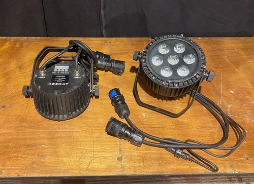 2x Visage Slimline LED Par Cans For Sale