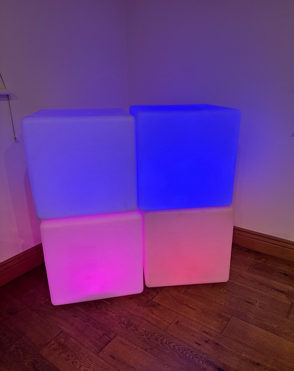 Secondhand LED Cubes And Stools Secondhand LED Cubes And Stools
