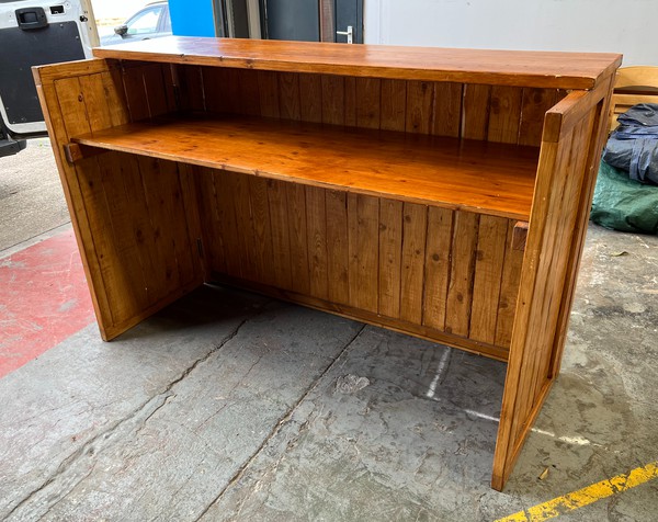 Secondhand 2m Wooden Collapsible Bar Secondhand 2m Wooden Collapsible Bar