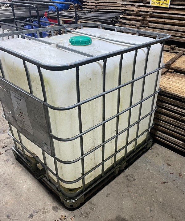 Secondhand 8x 1000Ltr Water Tank Ballast