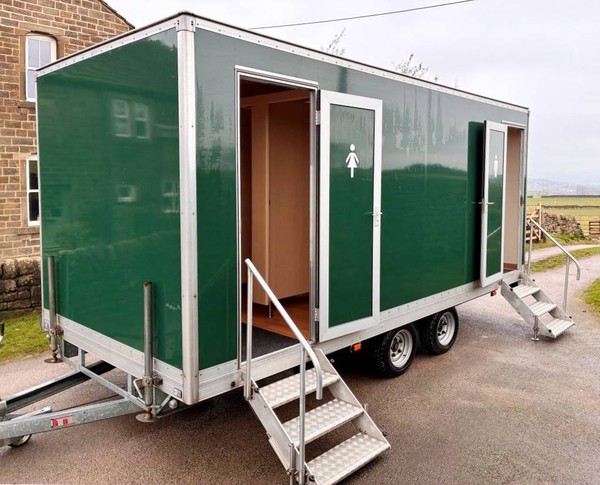 3+1 toilet trailer for sale 3+1 toilet trailer for sale