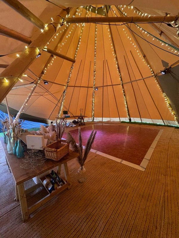 Full Event Tipi Set With Catering Tent