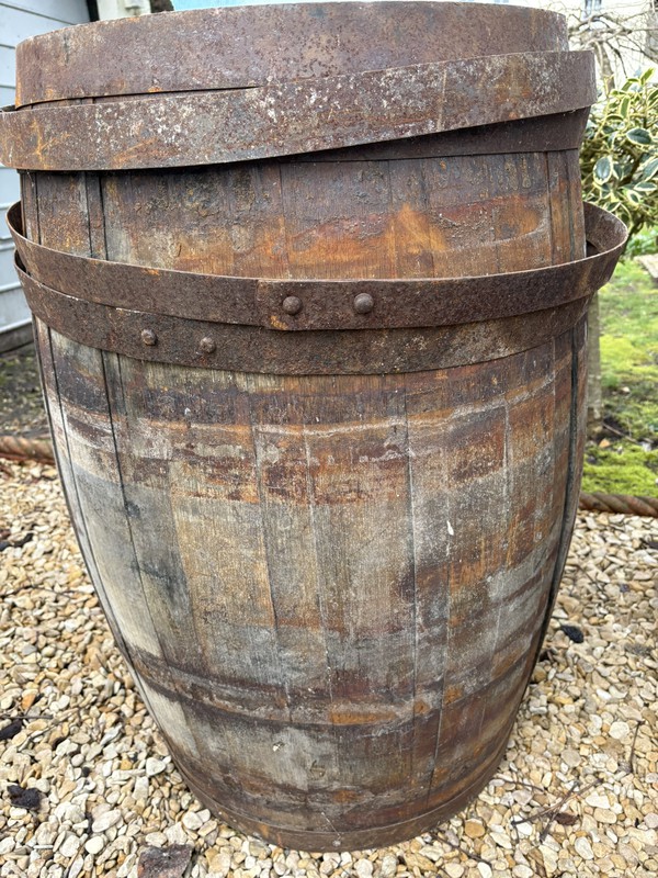 Rustic Oak Barrels