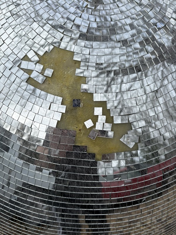 Large Mirror Ball