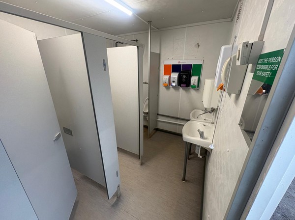 16ft x 9ft 3+1 Toilet Block 16ft x 9ft 3+1 Toilet Block