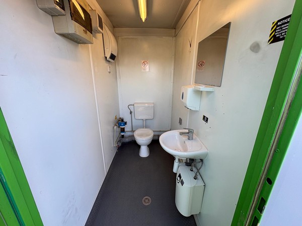 Used 16ft x 8ft 3+1 Site Toilet Block