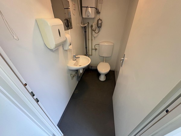 Used 20ft x 8ft Site 3+1 Toilet Block