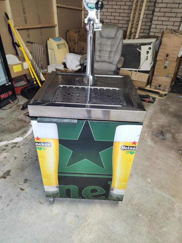 Heineken David beer dispenser Heineken David beer dispenser