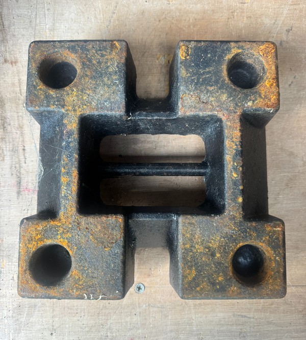 Secondhand 42x 12.5kg Stage Weights