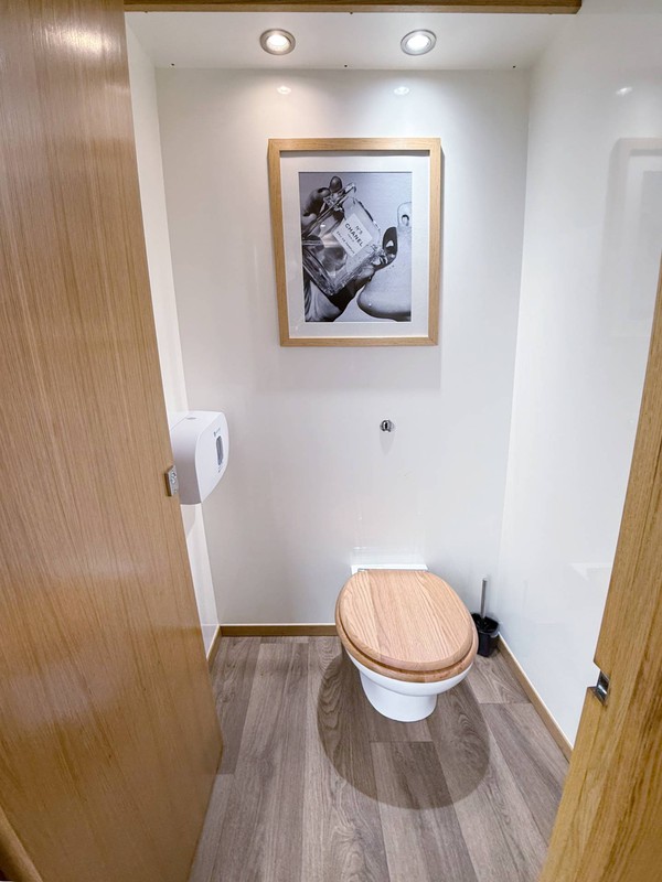 Toilet trailer cubicle 2+1 Toilet trailer cubicle 2+1