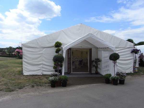 Roder Clearspan Marquee 60ft x 30ft