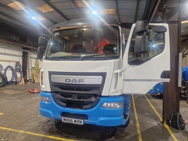 DAF LF Euro 6 Vacuum Tanker DAF LF Euro 6 Vacuum Tanker