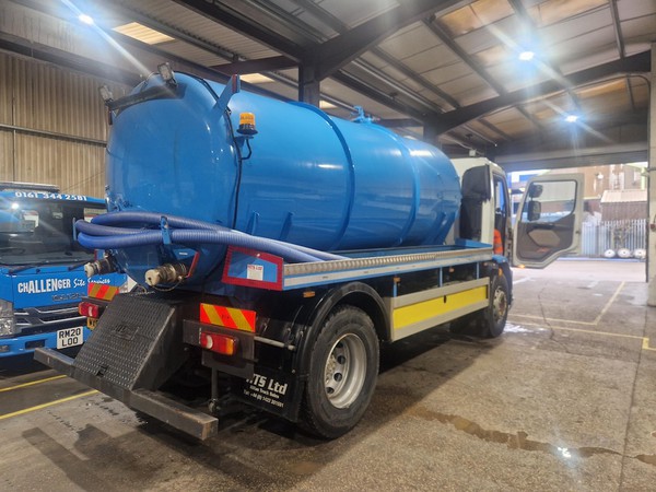 Second Hand DAF LF Vacuum Tanker Second Hand DAF LF Vacuum Tanker