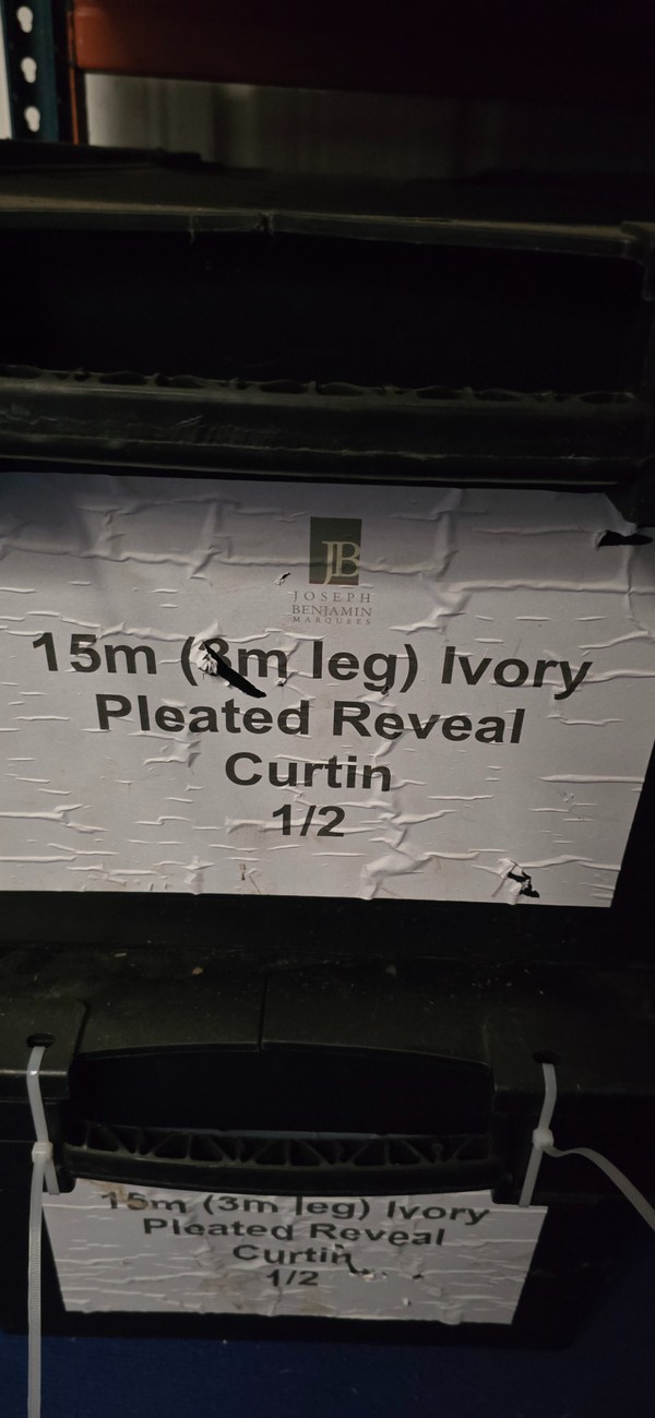 15m (3m leg) Ivory reveal curtin