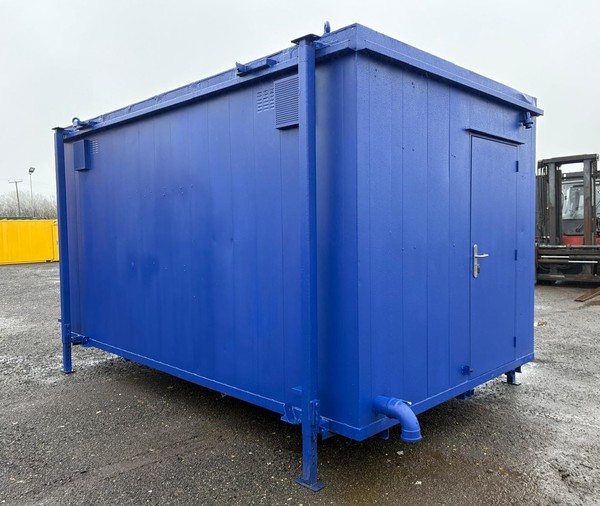 Secondhand Modular 3+1 Toilet Block Secondhand Modular 3+1 Toilet Block