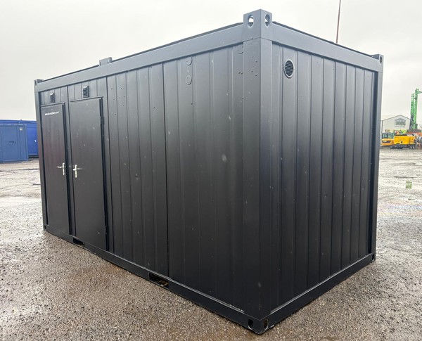 Secondhand 3+1 Site Toilet Block