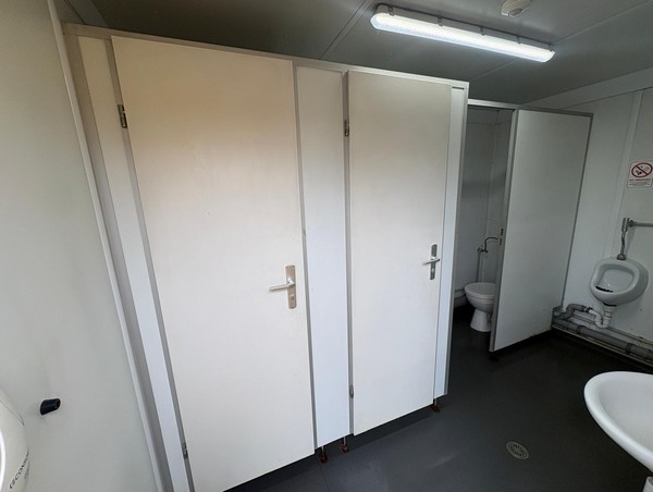 Used 3+1 Site Toilet Block
