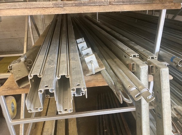 Secondhand Marquee Framework