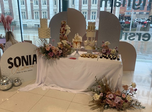 5x MDF Backdrop Decorations