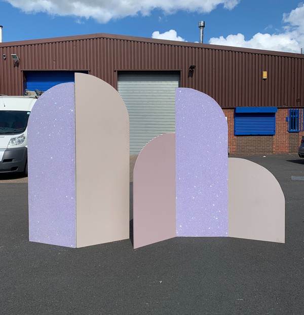 Secondhand 5x MDF Backdrop Decorations