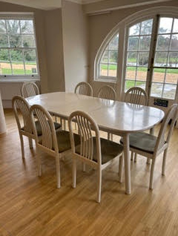 Secondhand Extendable Tables And Chairs