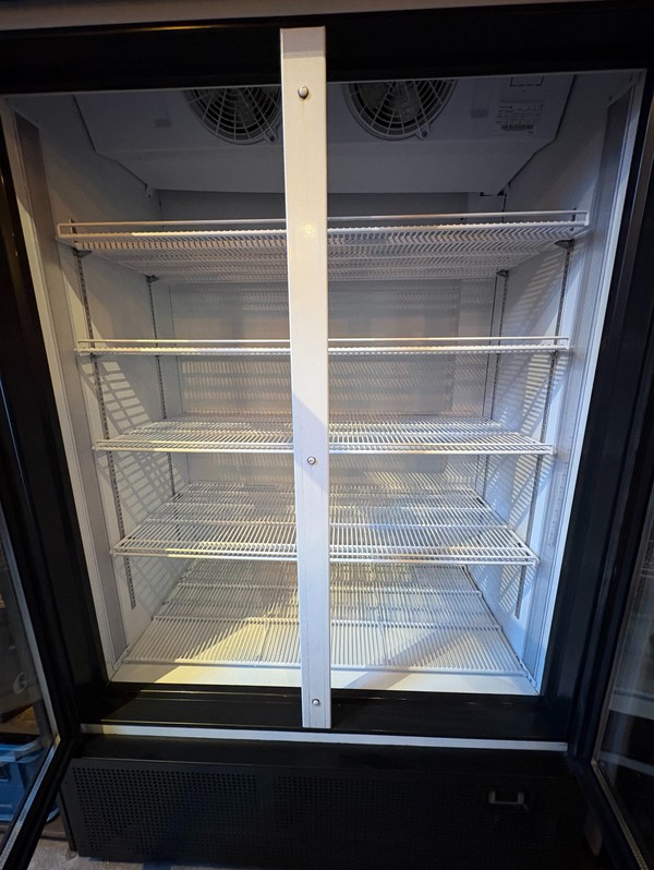 Secondhand Tefcold Display Fridge For Sale