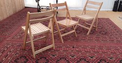 110x Wooden Folding Chairs For Sale