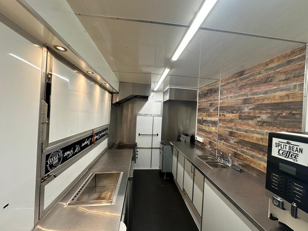 2019 Peugeot Catering Van