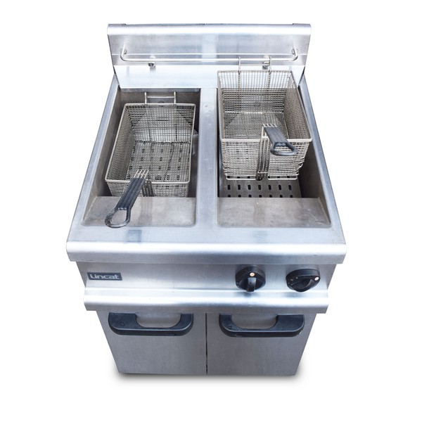 Floor standing twin tank fryer for sale (Gas)