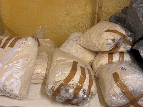 20ft x40ft Ivory sailcloth linings 2 x 20x40 end sets 4 x 20x40 middles