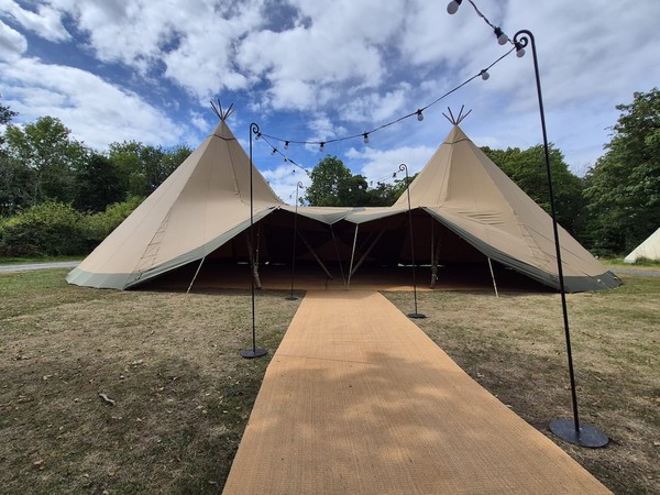 Giant Tipis – Long Term Hire