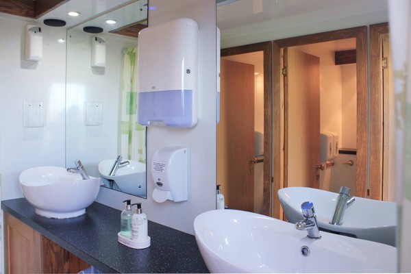 Second hand 3 + 1 toilet trailer for sale