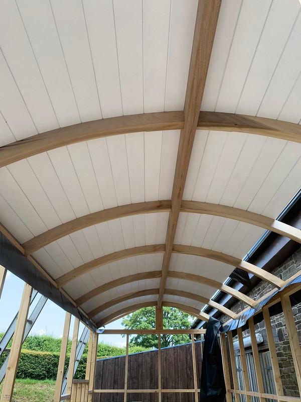 Barrel roof Shepherd's hut