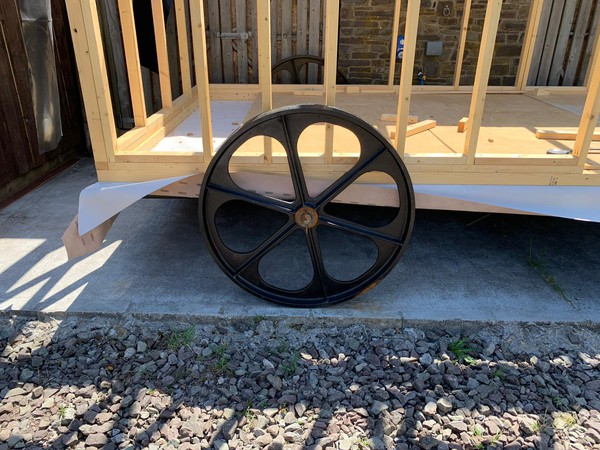 Shepherd's hut cast iron wheels