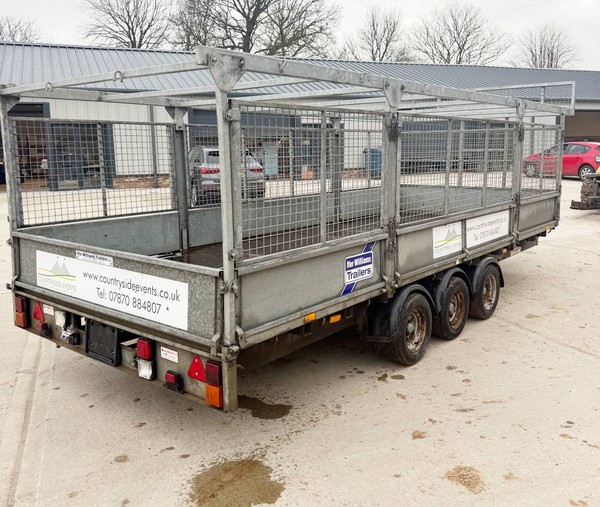 Ifor Williams mesh side trailer