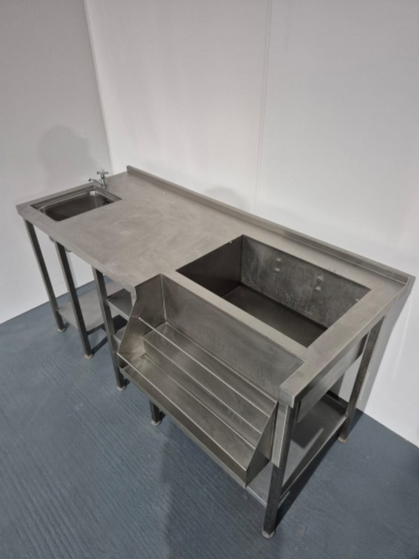 Cocktail Bar Station Sink and Ice Well