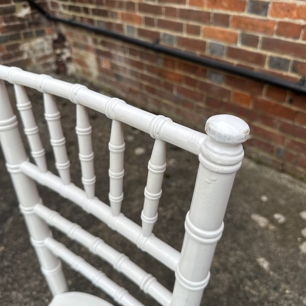 Second hand Chiavari chairs Second hand Chiavari chairs