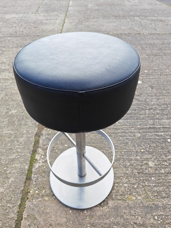 Round seat Black leather upholstered Stools Round seat Black leather upholstered Stools