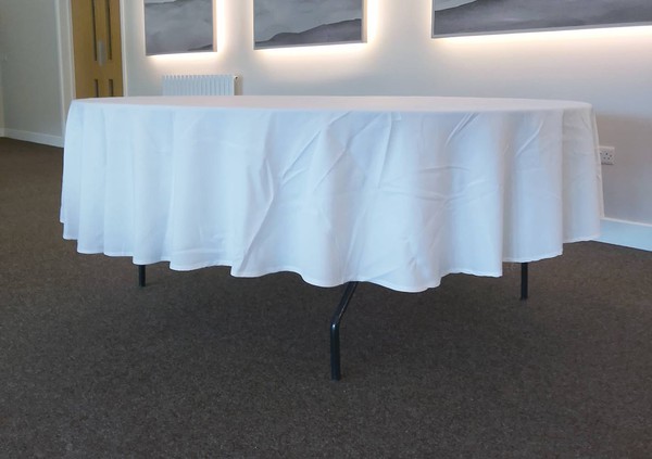 Table cloths for round tables Table cloths for round tables
